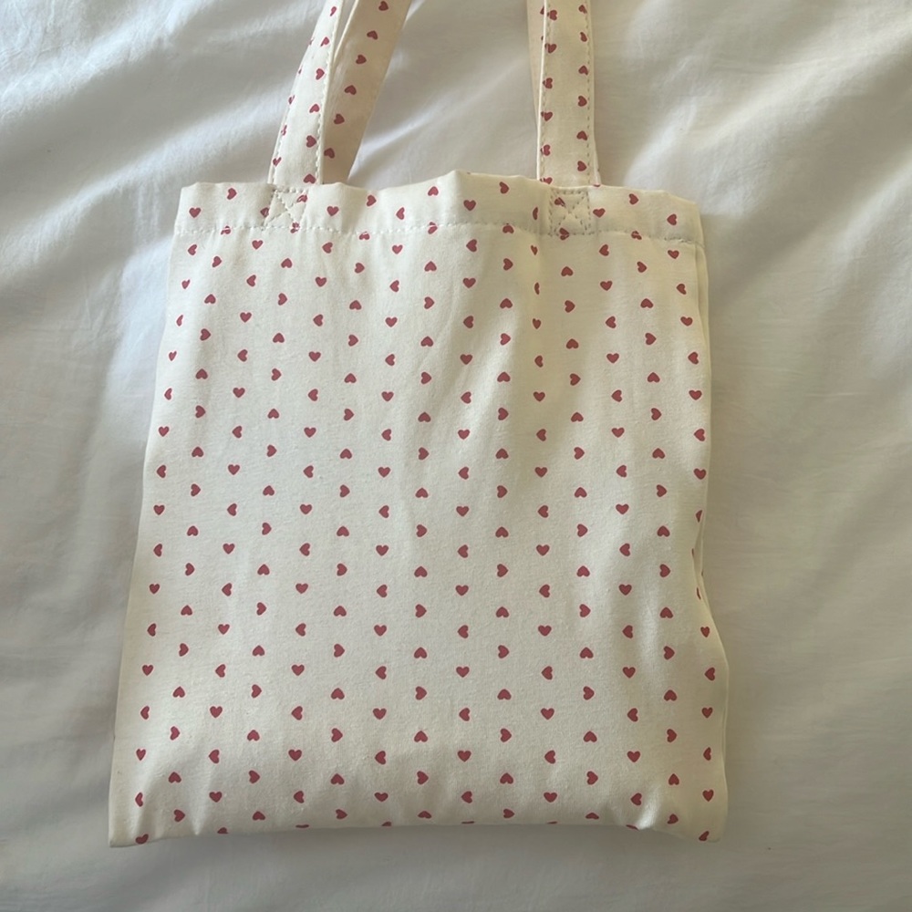 brandy hearts tote/SOLD ON DEPOP